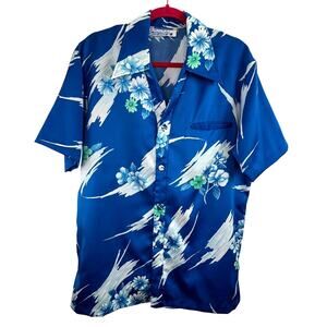 Vintage Waltah Clarkes Hawaiian Shirt L Men Blue Short Sleeve USA 1960s Floral